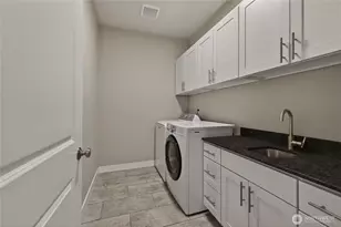 271 NW Chinook Wy, East Wenatchee, WA 98802 - Photo 17