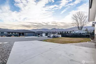 271 NW Chinook Wy, East Wenatchee, WA 98802 - Photo 31