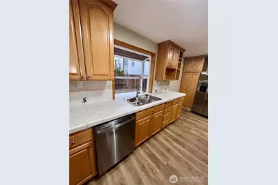 19221 100th Avenue NE, Bothell, WA 98011 - Photo 7