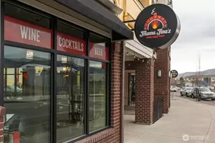 759 Riverside Dr, Wenatchee, WA 98801 - Photo 1