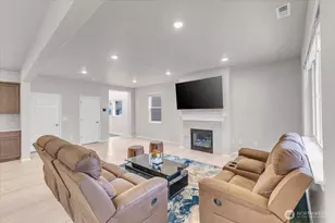 1521 10th Pl, Sultan, WA 98294 - Photo 3