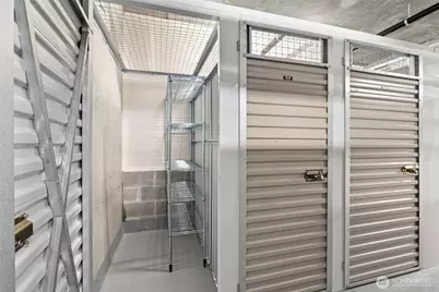 10232 NE 10th Street #1607, Bellevue, WA 98004 - Photo 35