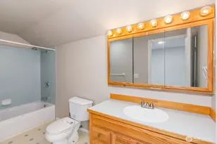 14801 SE Fairwood Blvd, Renton, WA 98058 - Photo 25