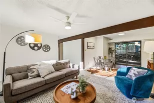 10027 169th Ave NE, Redmond, WA 98052 - Photo 15