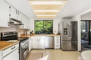 10027 169th Ave NE, Redmond, WA 98052 - Photo 5