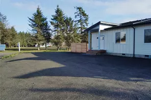 697 -A Sunset Ave NE, Ocean Shores, WA 98569 - Photo 5