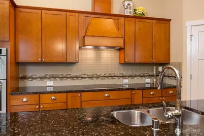 1875 Fraser Avenue, Mount Vernon, WA 98274 - Photo 13