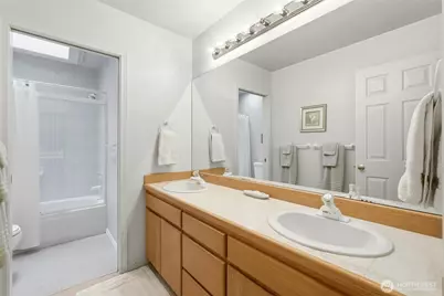 5633 194th Lane SE, Issaquah, WA 98027 - Photo 29