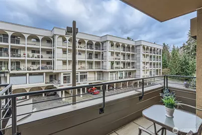 10047 Main Street #206, Bellevue, WA 98004 - Photo 3