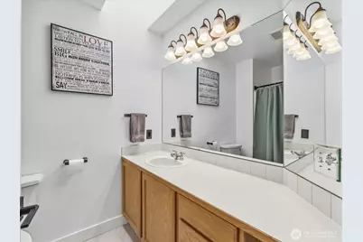 16501 48th Avenue W #B, Edmonds, WA 98026 - Photo 23