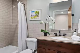 302 N 107th St, Seattle, WA 98133 - Photo 13