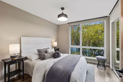 302 N 107th Street, Seattle, WA 98133 - Photo 15