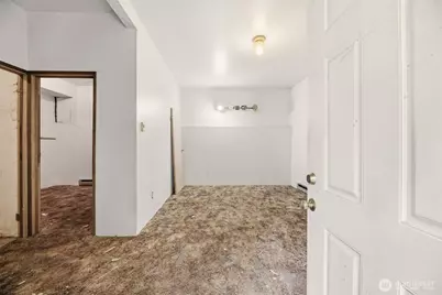 30506 NE 136th Place, Duvall, WA 98019 - Photo 17