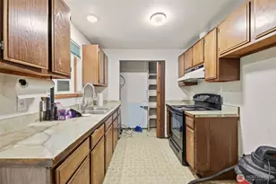 30506 NE 136th Pl, Duvall, WA 98019 - Photo 9