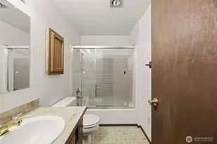 30506 NE 136th Pl, Duvall, WA 98019 - Photo 9