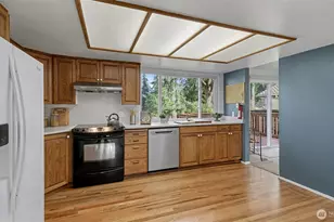 16012 SE 172nd Pl, Renton, WA 98058 - Photo 9