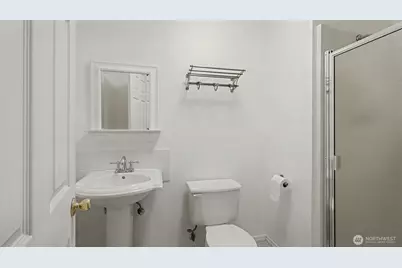 16012 SE 172nd Place, Renton, WA 98058 - Photo 23
