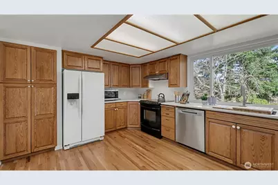 16012 SE 172nd Place, Renton, WA 98058 - Photo 7