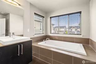 13215 SE 307th St, Auburn, WA 98092 - Photo 21