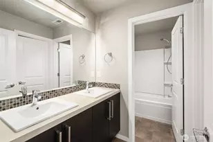 13215 SE 307th St, Auburn, WA 98092 - Photo 29