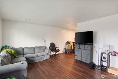 3218 Halverson Avenue, Bremerton, WA 98310 - Photo 17