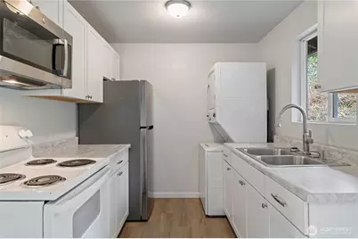 3224 Halverson Avenue, Bremerton, WA 98310 - Photo 11