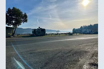 27051 N US Highway 101 #3, Hoodsport, WA 98548 - Photo 7