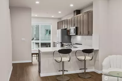 23413 Edmonds Way #A2, Edmonds, WA 98026 - Photo 9