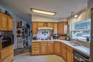 15922 Agate St SE, Yelm, WA 98597 - Photo 13