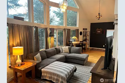 1110 15th Avenue SW, Puyallup, WA 98371 - Photo 5