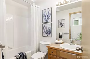 10044 19th Ave SW, Seattle, WA 98146 - Photo 15