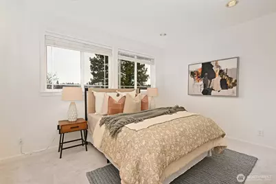 2531 30th Avenue W, Seattle, WA 98199 - Photo 29