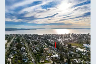 2531 30th Avenue W, Seattle, WA 98199 - Photo 39