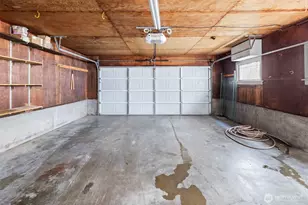 1215 N Alder St, Tacoma, WA 98406 - Photo 39