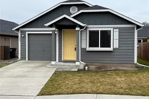 1242 Southwest Carver Street, College Place, WA 99324 - Photo 1