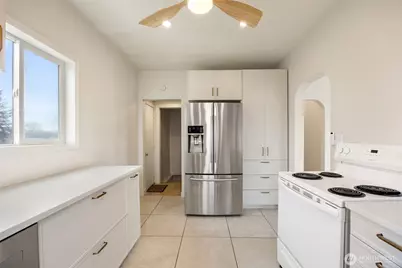 1003 W Rose Avenue, Moses Lake, WA 98837 - Photo 9