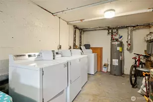 2014 SW 152nd St, Burien, WA 98166 - Photo 25