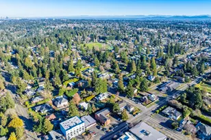 2014 SW 152nd St, Burien, WA 98166 - Photo 5