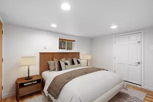 166 Newton St, Seattle, WA 98109 - Photo 19