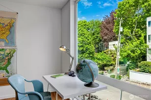 635 13th Ave E, Seattle, WA 98102 - Photo 11