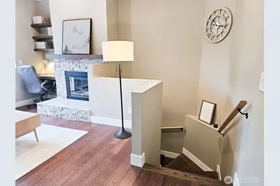 2272 Newport Way NW #1-4, Issaquah, WA 98027 - Photo 9