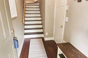 2272 Newport Way NW, Issaquah, WA 98027 - Photo 7