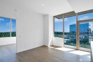 10232 NE 10th St, Bellevue, WA 98004 - Photo 19