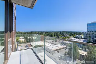 10232 NE 10th St, Bellevue, WA 98004 - Photo 23