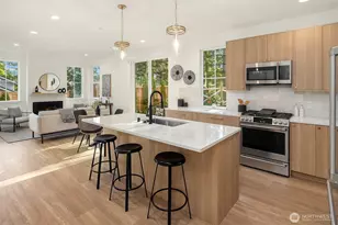 11810 NE 103rd Pl, Kirkland, WA 98033 - Photo 9