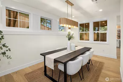 11814 NE 103rd Place, Kirkland, WA 98033 - Photo 13