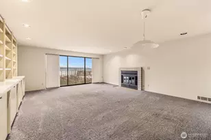 505 W Roy St, Seattle, WA 98119 - Photo 3