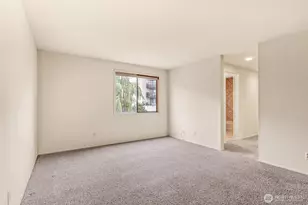505 W Roy St, Seattle, WA 98119 - Photo 17