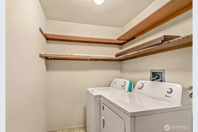 505 W Roy Street #304, Seattle, WA 98119 - Photo 23