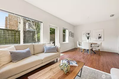 3671 Dayton Avenue N #2, Seattle, WA 98103 - Photo 7